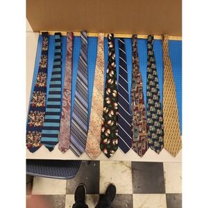 Designer Mens Neckties Lot 10 Ties Silk Polyester Patterns Stripes Solids